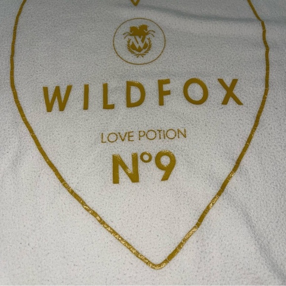 Wildfox Sweater Love Potion No 9 White and Gold Pullover Oversized Sweater Small - Picture 8 of 9